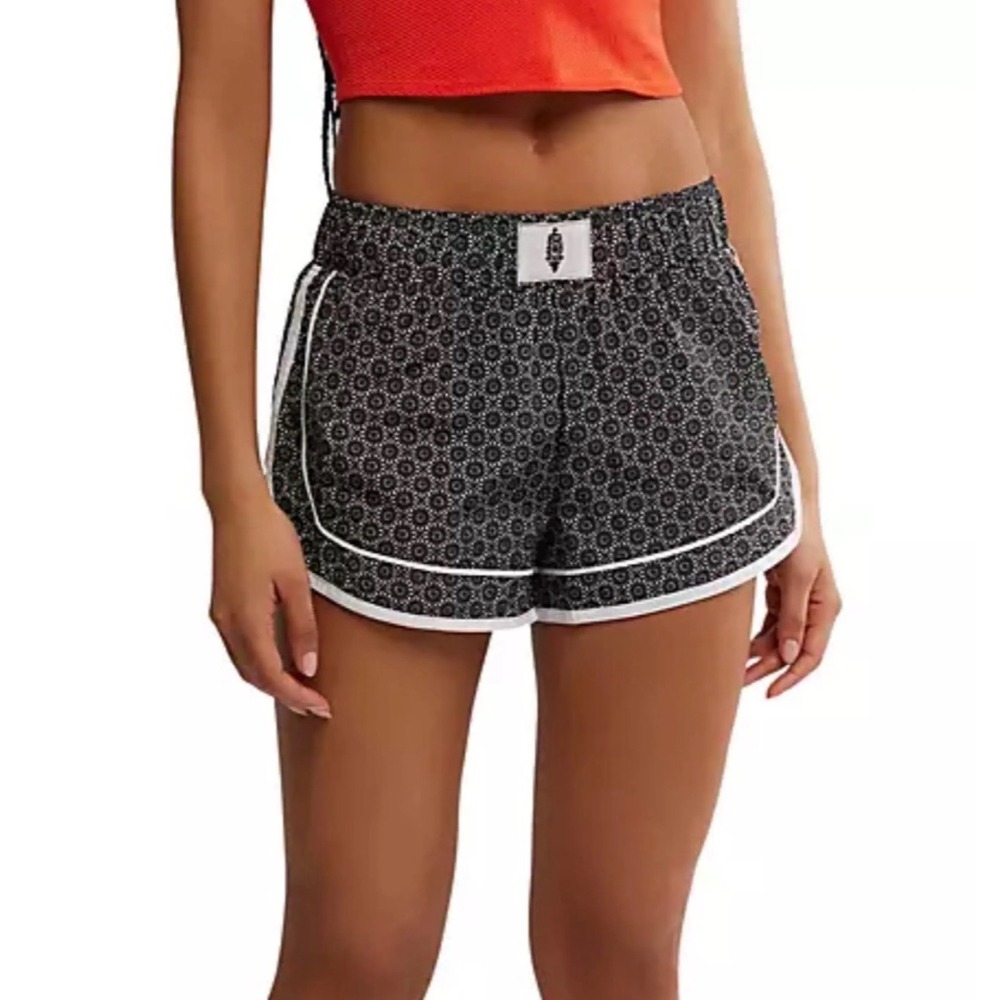 Free People Movement Varsity Blues Shorts Starburst Geo Black Womens Medium